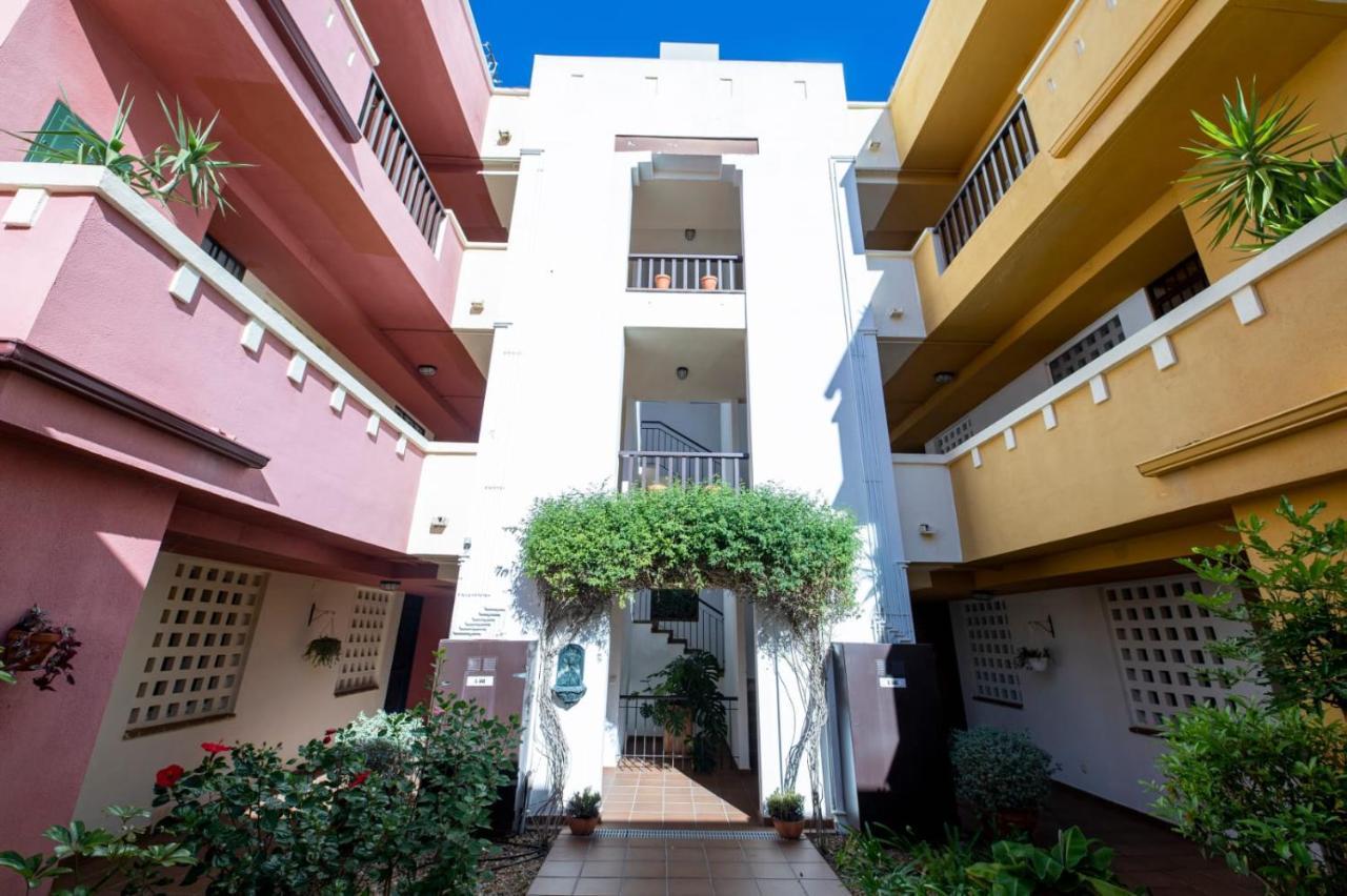Apartamento Saadia Golf And Beach Уелва Екстериор снимка