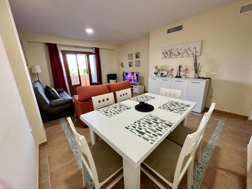 Apartamento Saadia Golf And Beach Уелва Екстериор снимка