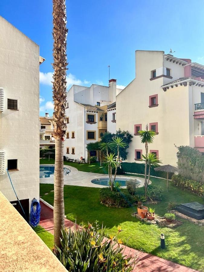 Apartamento Saadia Golf And Beach Уелва Екстериор снимка