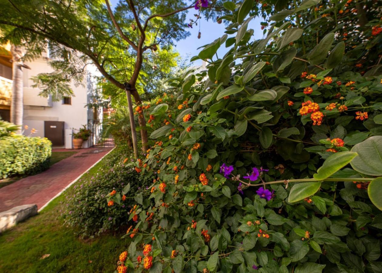 Apartamento Saadia Golf And Beach Уелва Екстериор снимка